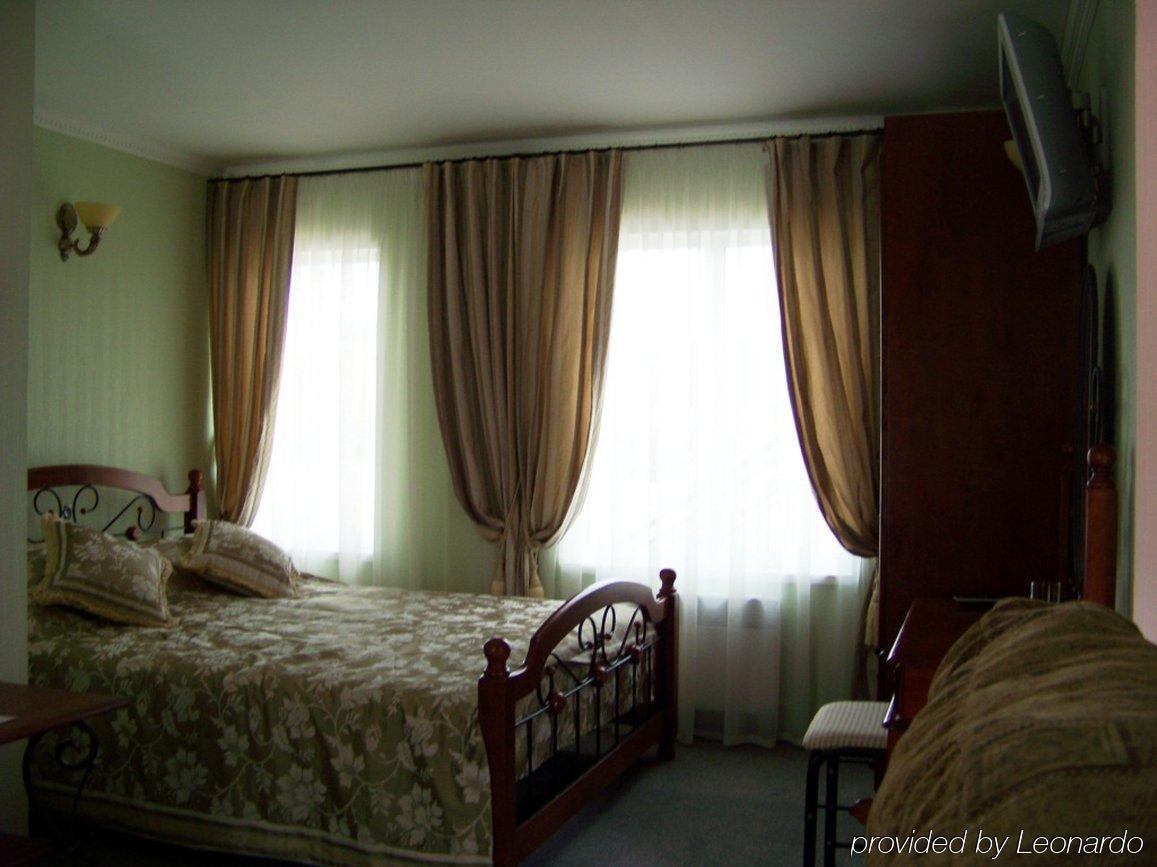 Edem Hotel Chubynske Phòng bức ảnh