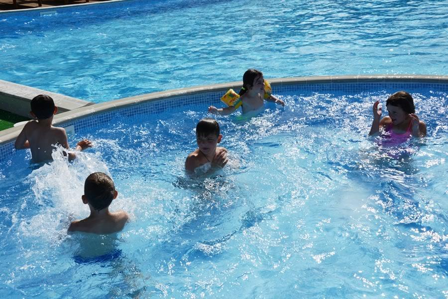Edem Hotel Chubynske Ngoại thất bức ảnh